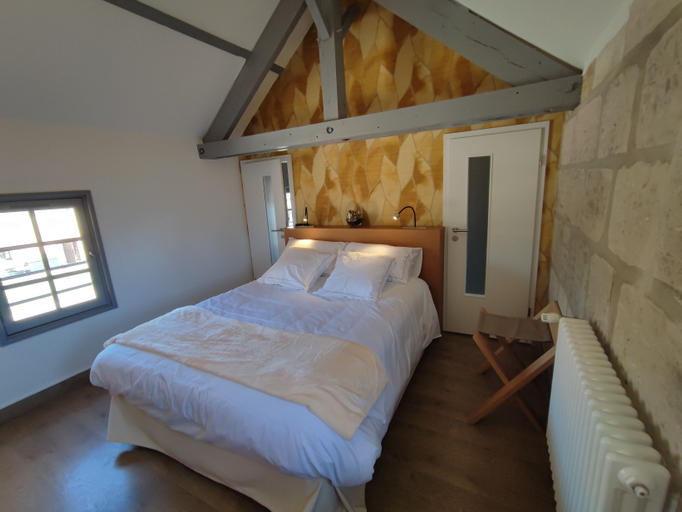 Bedroom 3, Domaine de la Maison Forte, Meuse