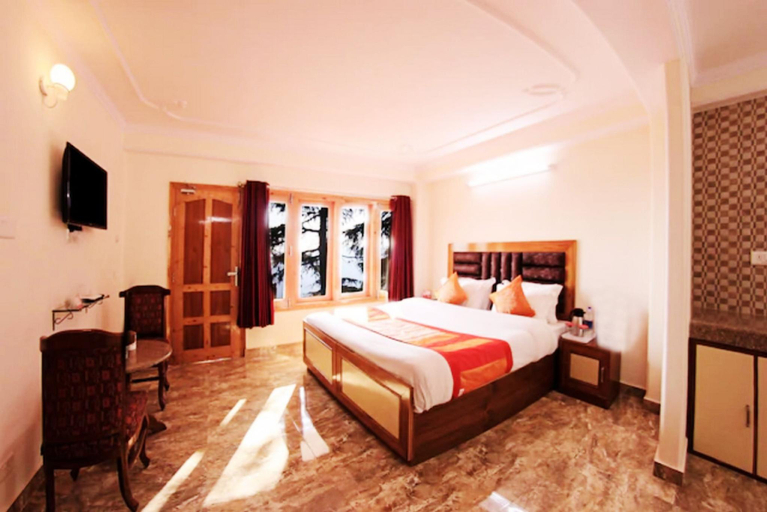 Bedroom 4, Goroomgo Kalra Regency Shimla Near Mall Road, Shimla