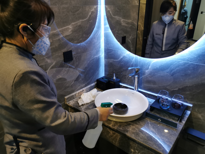 Bathroom, Jiushiji Culture Hotel, Pingliang