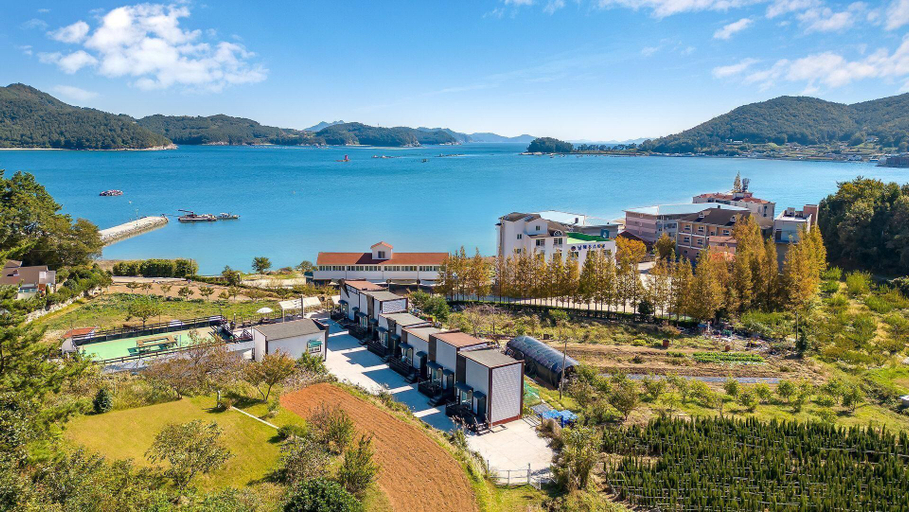 Others 4, Namhae Seven house, Namhae