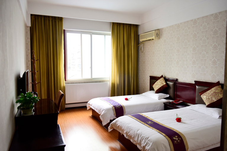 Bedroom 2, Deyang baoshan hotel, Deyang