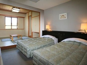 Others 4, Hotel Silk in Madarao, Myōkō