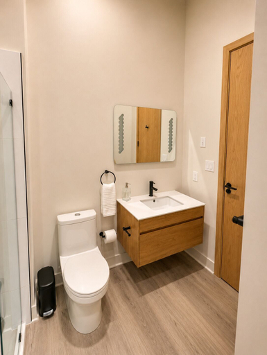 Bathroom 5, The Post Hotel, Renfrew