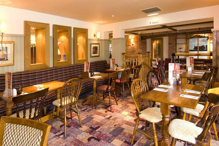 Food & Drinks 4, Premier Inn Bradford North - Bingley, Bradford