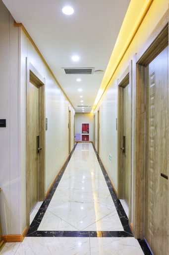 Others 5, TongXiang Hotel, Pingliang