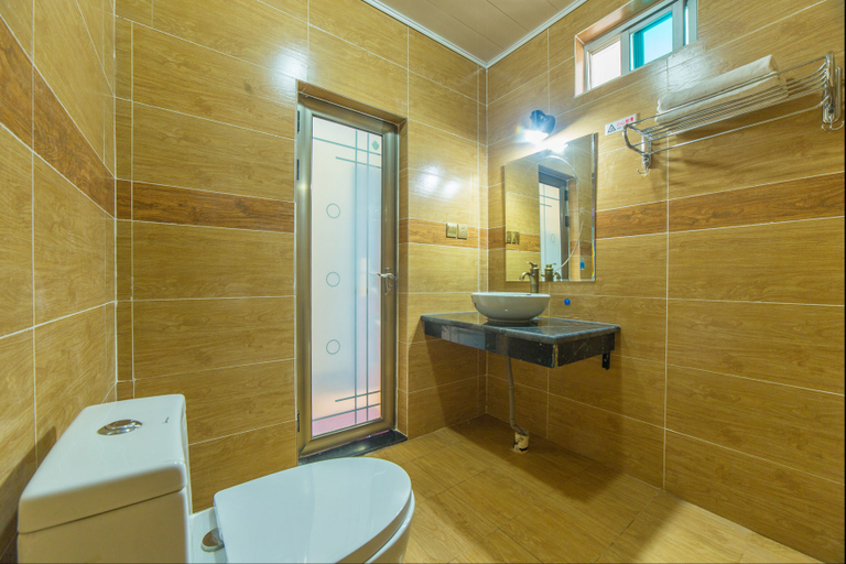 Bathroom, 香格里拉中峽国際青年旅舍(香格里拉中峡国际青年旅舍), Lijiang