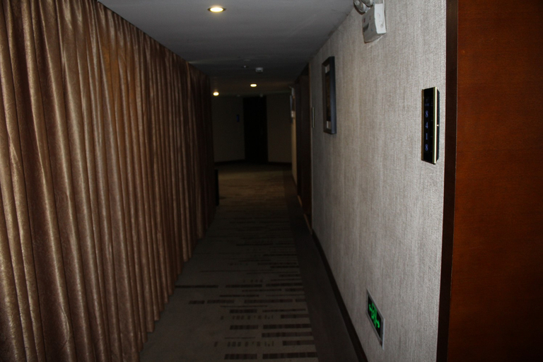 Others 5, Zhongxin Hotel, Xiangxi Tujia and Miao