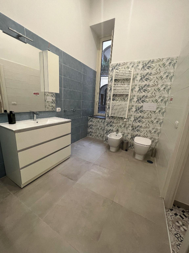 Bathroom 5, Dimora Chiaia 209, Napoli