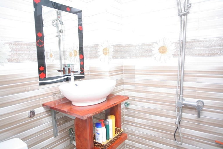 Bathroom 3, Phong Nha Mountain House, Bố Trạch