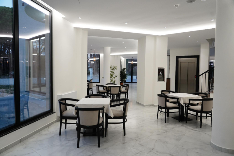 Food & Drinks 5, The Honeycomb Boutique Hotel, Kavajës