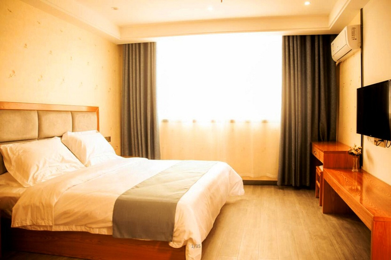 Bedroom, Lan Tian Hotel, Xinyang