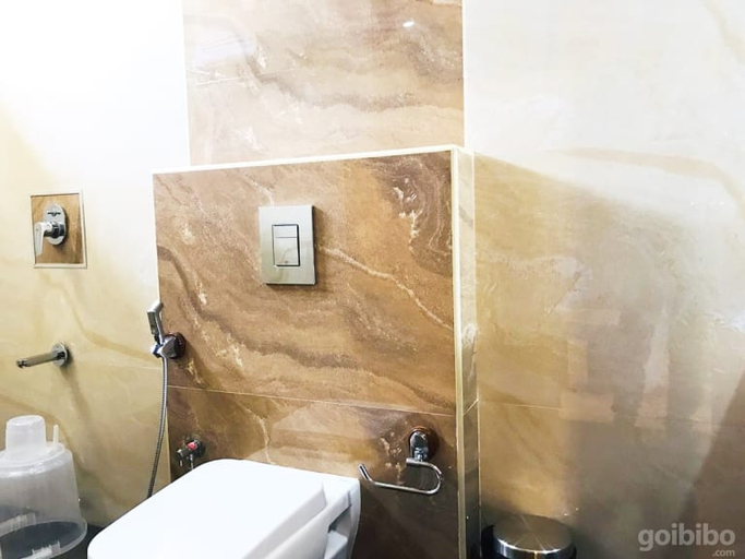 Bathroom 3, ホテル モナーク インターナショナル, Bangalore