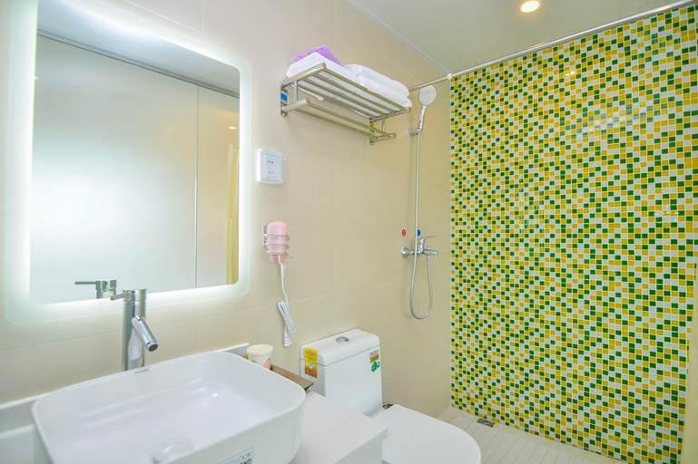 Bathroom 3, Jiangye Chain Garden in Dianchi Resort,Kunming, Kunming