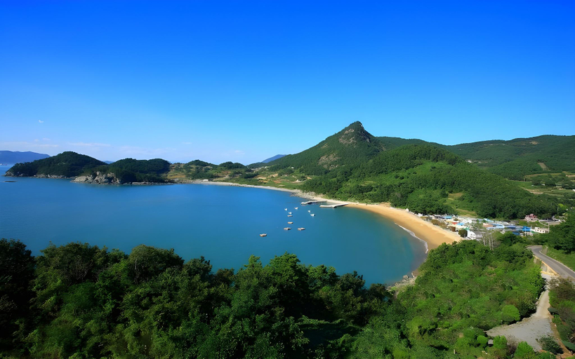 Others 3, namhae elnidonamhae rijoteu, Namhae