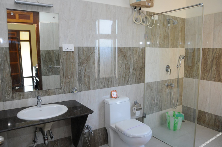 Bathroom 4, Musa Jungle Retreat, Baksa