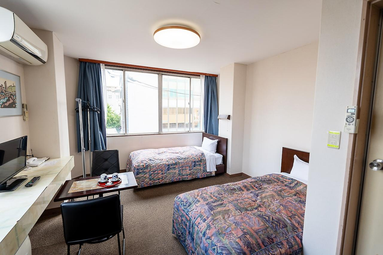 Bedroom 2, Hotel Itakura, Fukushima