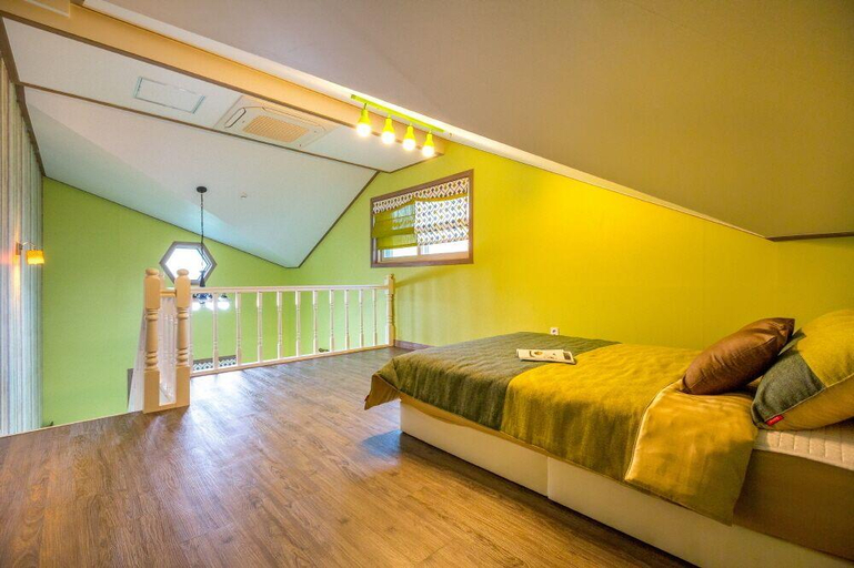 Bedroom 3, Milky Way Pension, Gapyeong