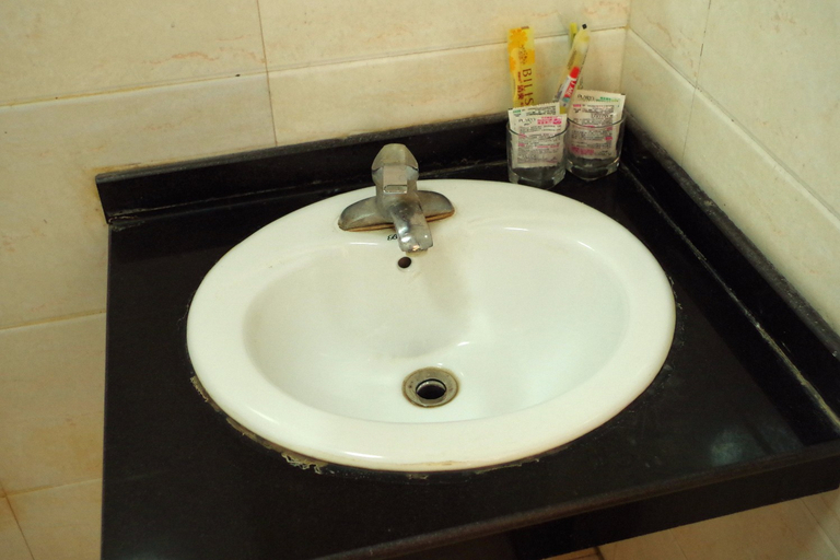 Bathroom, Four Seasons Boutique Hotel, Jiaozuo