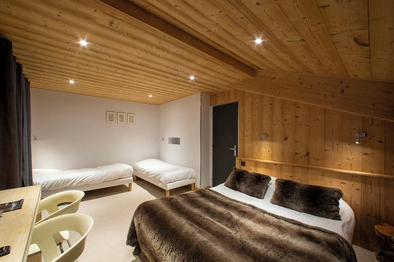 Bedroom 3, Les Rhodos, Haute-Savoie