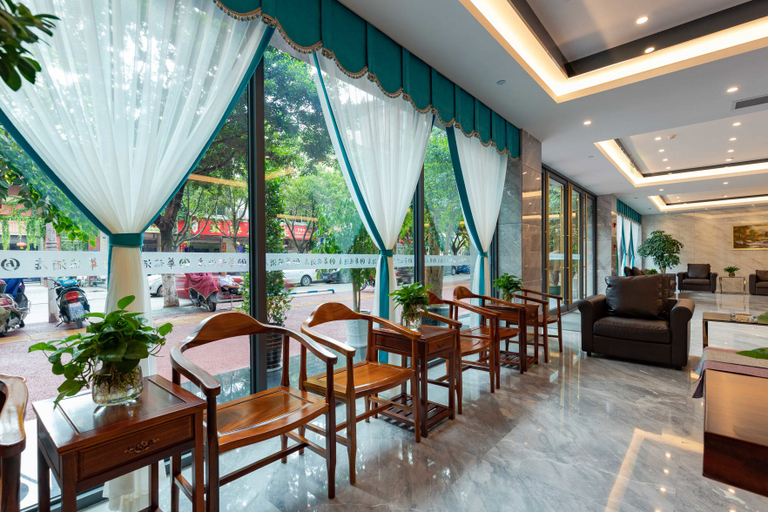 Food & Drinks 5, Hualv Hotel, Liangshan Yi
