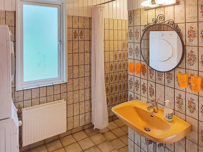 Bathroom 3, 4 Star Holiday Home in Hadsund, Mariagerfjord