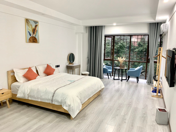 Bedroom 2, Ruijia Hotel (Dujiangyan Scenic Area), Chengdu