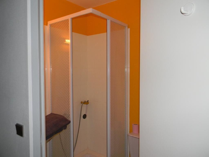 Bathroom 5, Class Hôtel Poitiers, Vienne