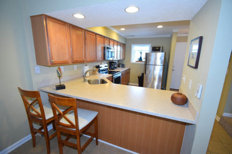 Private kitchen 3, Harbour Island 22C - 2 Br Townhouse, Worcester