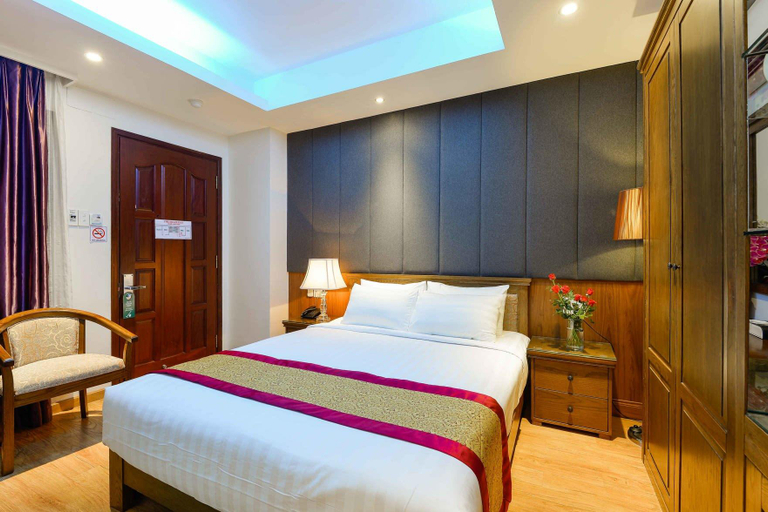 Bedroom 2, Dragon Palace II Hotel, District 1