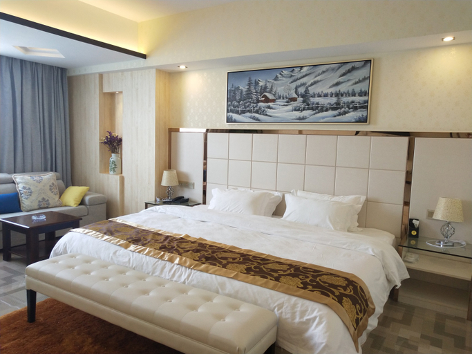Bedroom 2, Minghua Hotel, Hezhou