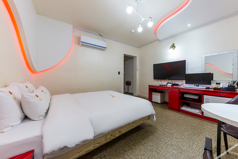 Bedroom 4, Jeongeup J Self check-in Motel, Jeongeup