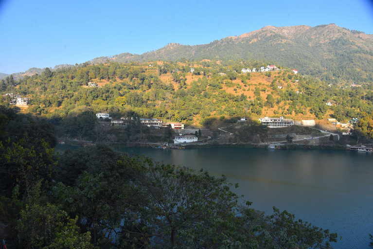 Exterior & Views 1, Hotel Lake Paradise Inn, Nainital