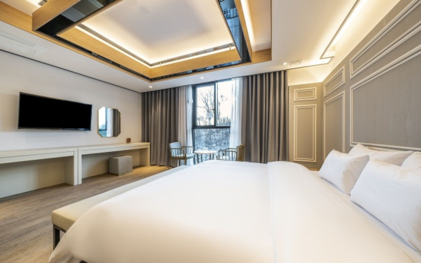 Bedroom 4, Jincheon Hotel Lacus, Eumseong