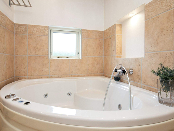 Bathroom 3, 5 Star Holiday Home in Otterup, Nordfyns