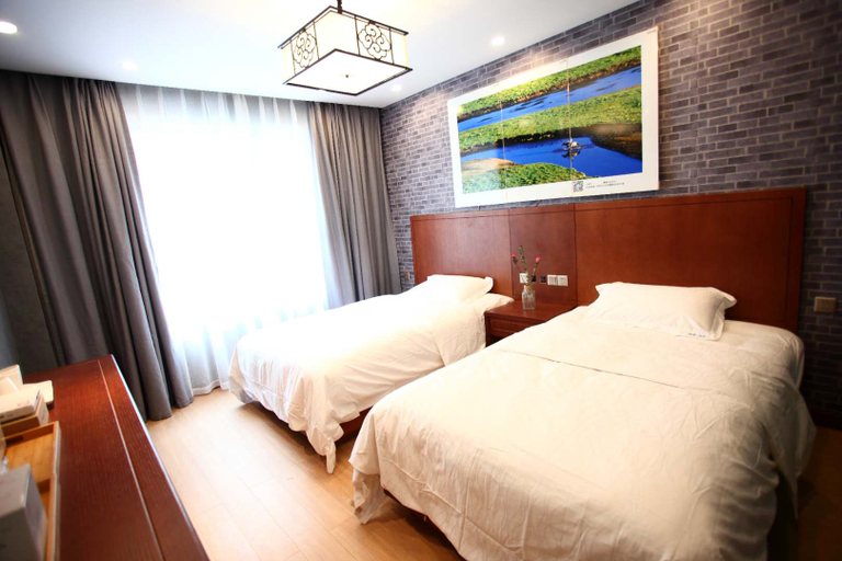 Bedroom, Trimann Inn, Ngawa Tibetan and Qiang