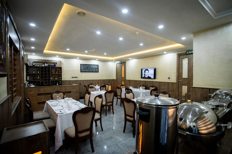 Food & Drinks 5, Cubana Signature, AbujaMun