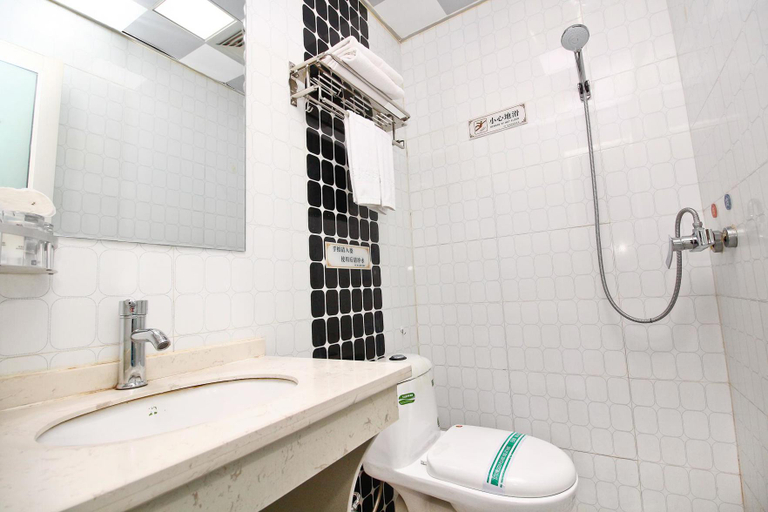 Bathroom, jindaxiang Express Hotel (Baoji Jiangtan Road Store), Baoji