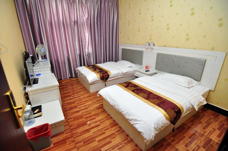 Bedroom 2, Hongrui Express Hotel, Yuxi