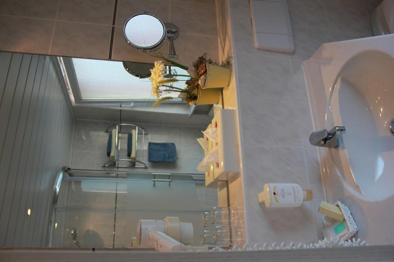 Bathroom, Hotel Dalberg, Aschaffenburg