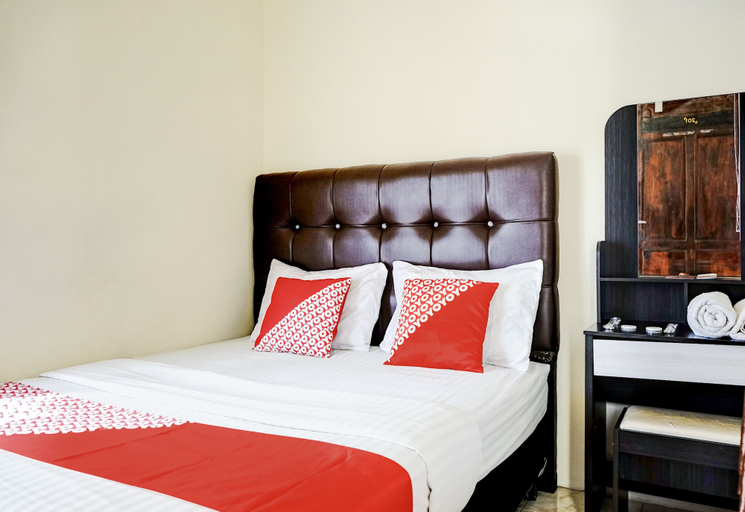 Bedroom 3, Hotel O Mantari Guesthouse, Bukittinggi