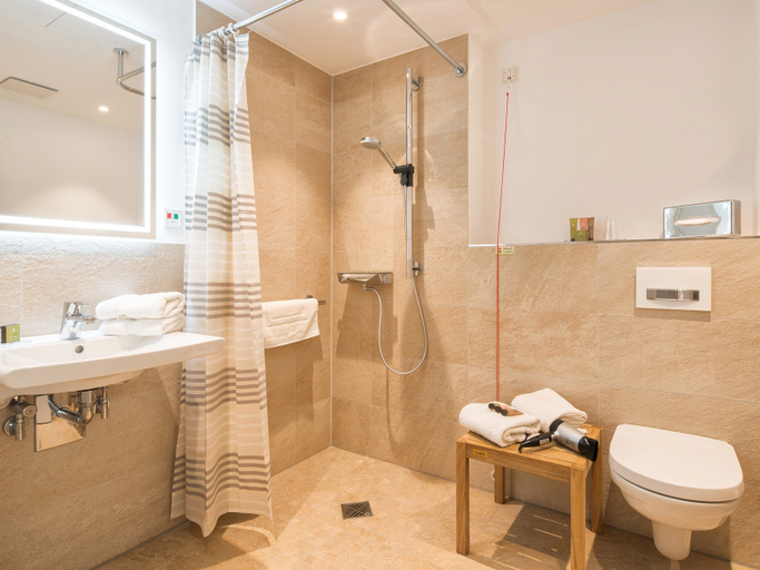 Bathroom, Hotel Landhaus Ammann, Region Hannover