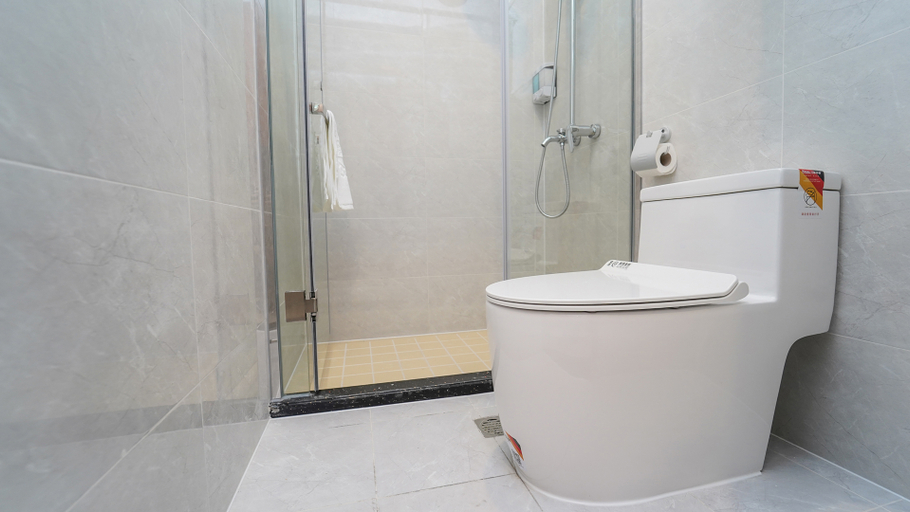 Bathroom 3, Yixin-hotel （At Fangdian rd metro station）, Shanghai
