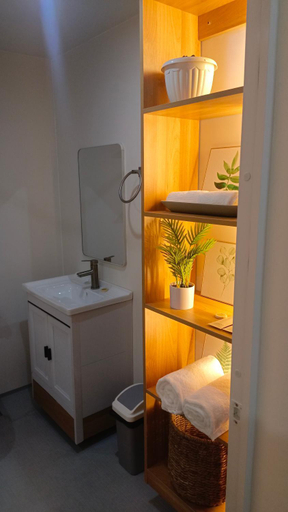 Bathroom 3, Isla Mystica Beach Resort, San Juan