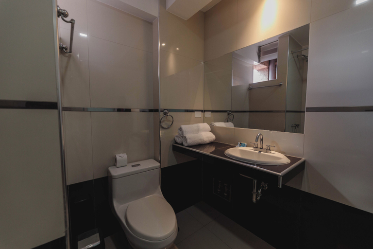 Bathroom 4, Classic Hotel, Cusco
