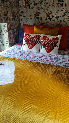 Bedroom 2, Charming 2-Bed House in West Cork Cupid's Cottage