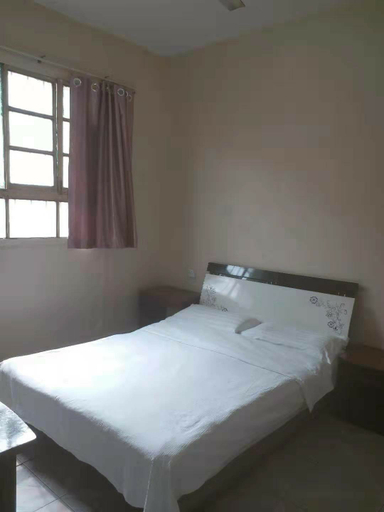 Bedroom 4, Holiday Hotel (Xian Haojia Xincun), Xi'an