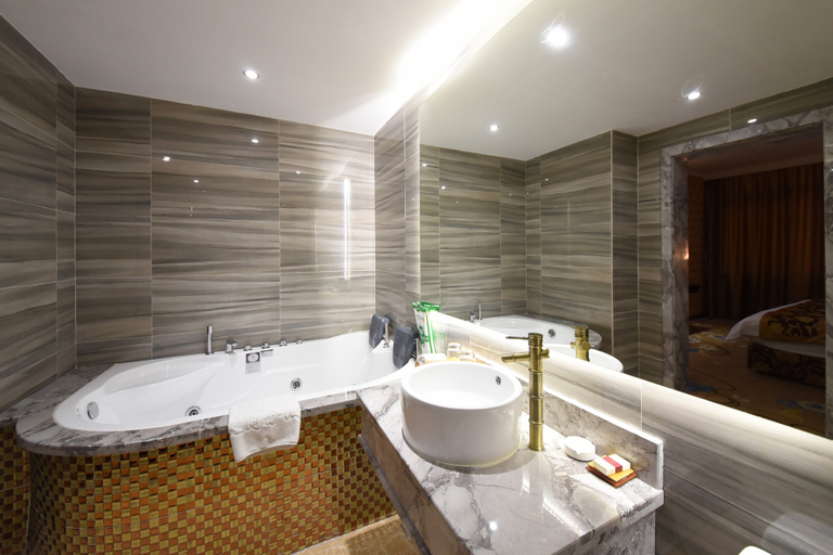 Bathroom 2, Guangzhou University Business Hotel, Guangzhou