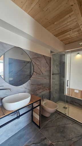 Bathroom, DADA Suites and sea, Campobasso
