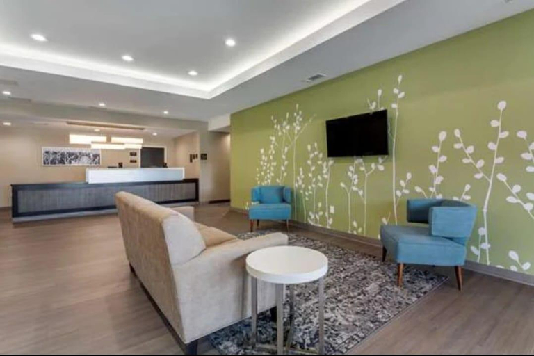 Lobby 2, Redwood Inn & Suites, Houston