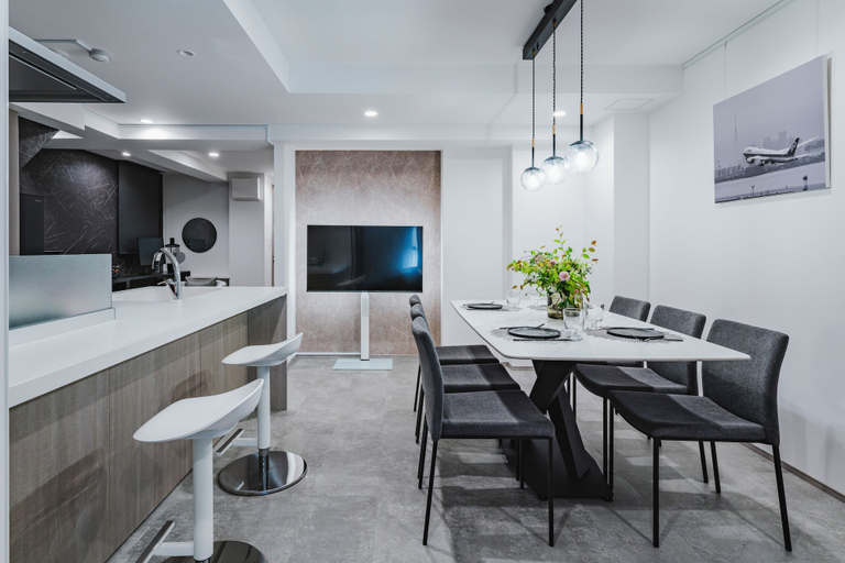 Room 5, SLL Urban Suites Ebisu, Shibuya